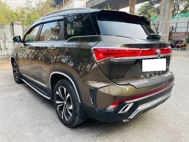 Second-hand 2023 MG Hector 1.5 Turbo Sharp pro CVT BSVI for sale in Mumbai-10