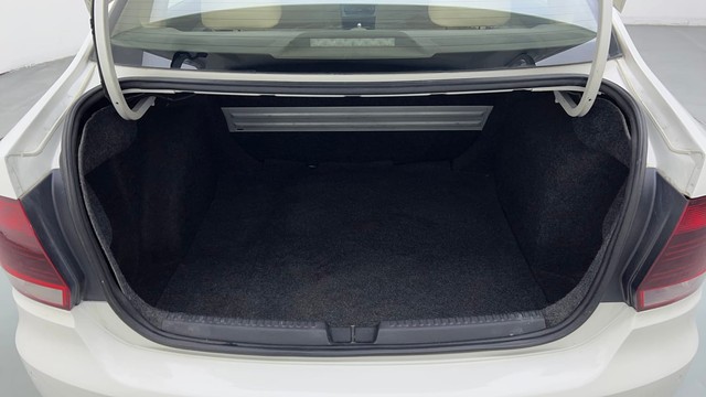 Second-hand 2016 Volkswagen Vento 1.2 TSI Highline BSIV for sale in Gurgaon-9