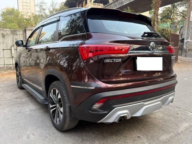 Second-hand 2022 MG Hector Sharp CVT for sale in Mumbai-8