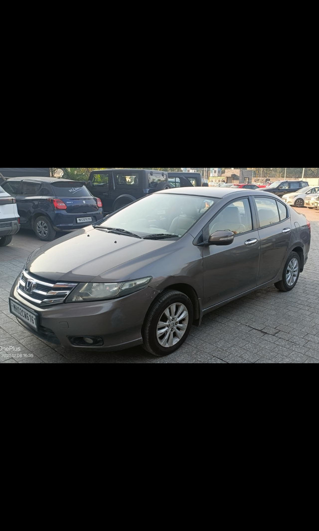 Second-hand 2013 Honda City V MT for sale in Pune-5