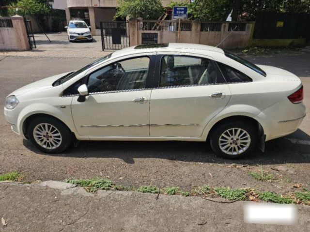 Second-hand 2012 Fiat Linea 1.3 Dynamic for sale in Pune-4