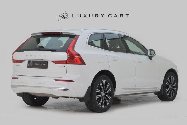 Second-hand 2022 Volvo XC60 B5 Inscripition for sale in Gurgaon-8