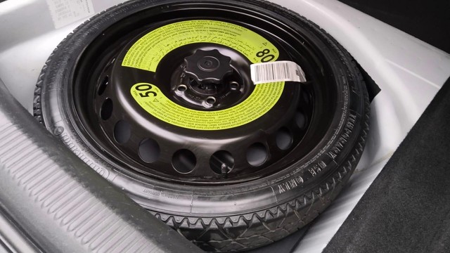 Second-hand 2015 Audi A4 35 TDI Premium for sale in Coimbatore-18