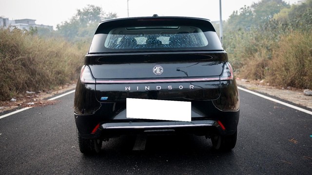 Second-hand 2024 MG Windsor EV Essence for sale in New Delhi-1