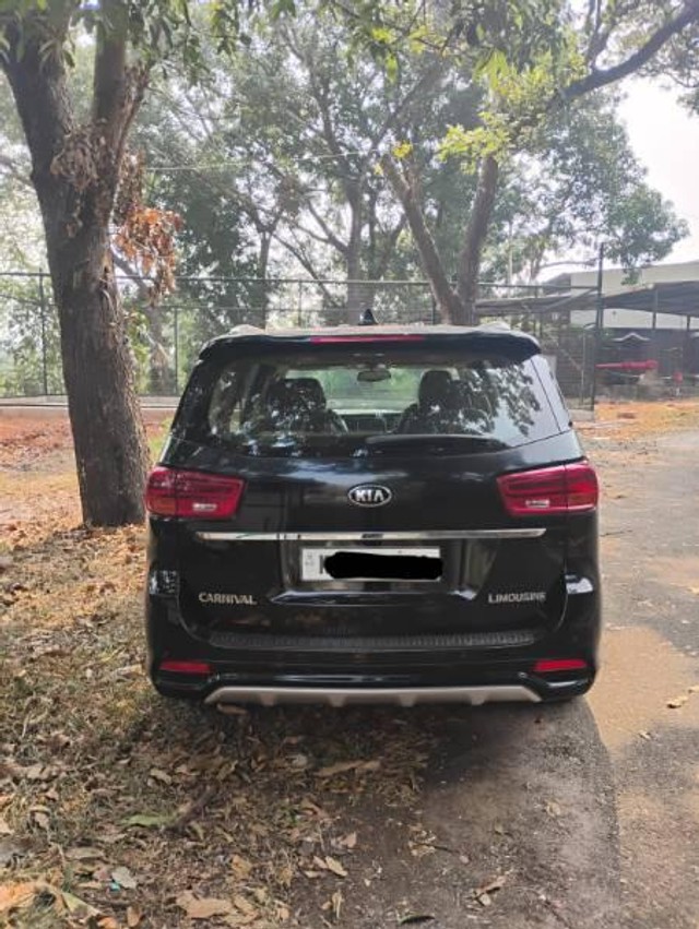 Kia Carnival Limousine Second-hand 2020 Kia Carnival Limousine for sale in Kozhikode-1