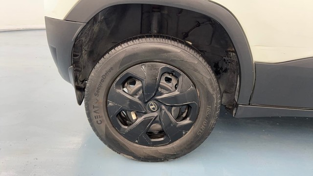 Second-hand 2022 Tata Punch Adventure Rhythm for sale in Lucknow-18