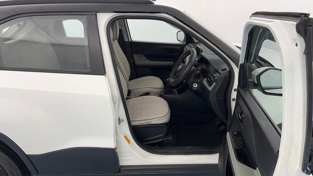 Second-hand 2022 Tata Punch Adventure Rhythm for sale in Lucknow-15