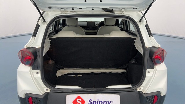 Second-hand 2022 Tata Punch Adventure Rhythm for sale in Lucknow-9