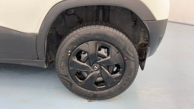 Second-hand 2022 Tata Punch Adventure Rhythm for sale in Lucknow-19