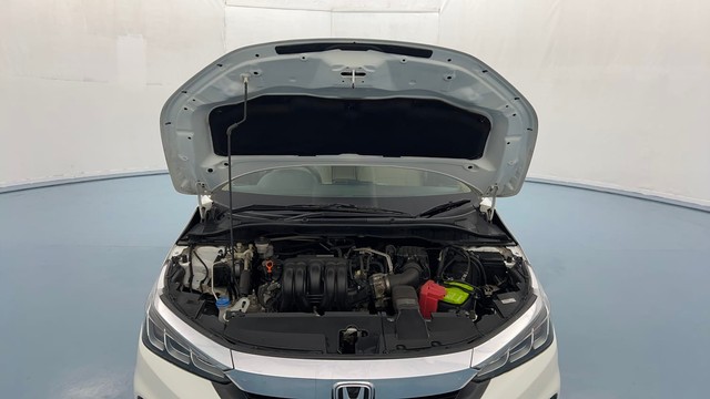 Second-hand 2021 Honda City VX MT for sale in Lucknow-8