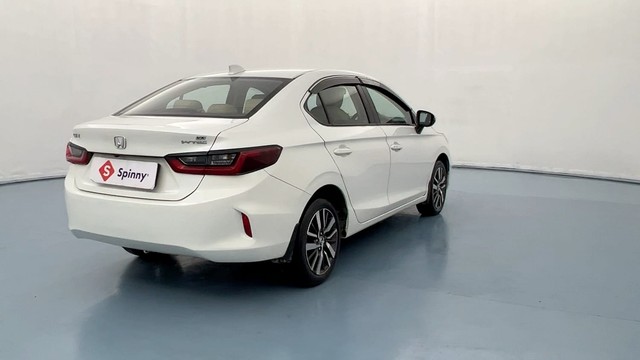 Second-hand 2021 Honda City VX MT for sale in Lucknow-3