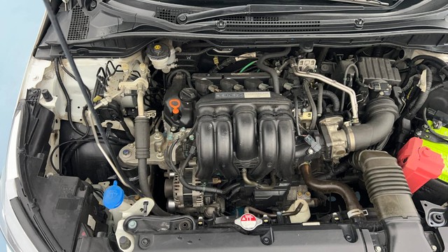 Second-hand 2021 Honda City VX MT for sale in Lucknow-39