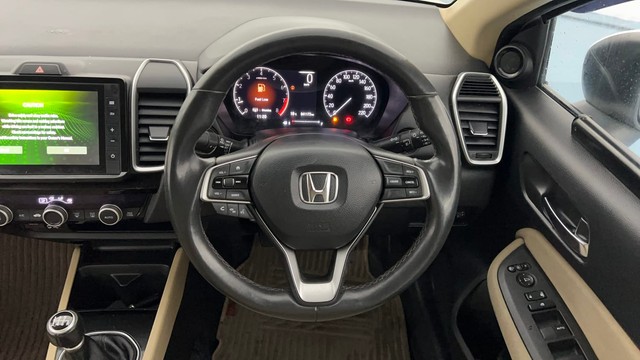 Second-hand 2021 Honda City VX MT for sale in Lucknow-29