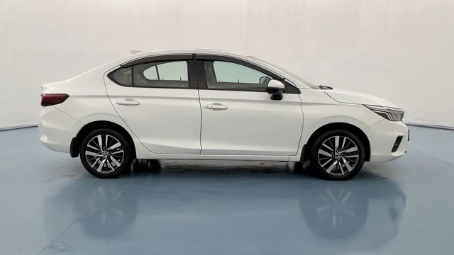 Second-hand 2021 Honda City VX MT for sale in Lucknow-2