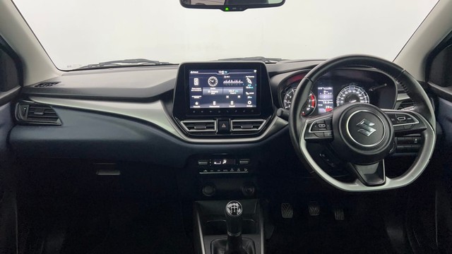 Second-hand 2024 Maruti Suzuki Baleno Alpha for sale in Lucknow-11