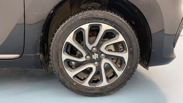 Second-hand 2024 Maruti Suzuki Baleno Alpha for sale in Lucknow-17