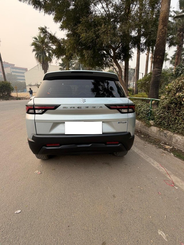 Second-hand 2022 Maruti Brezza VXi BSVI for sale in New Delhi-4