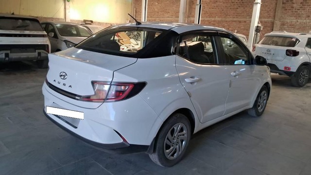 Second-hand 2022 Hyundai Aura S CNG for sale in Dhar-1