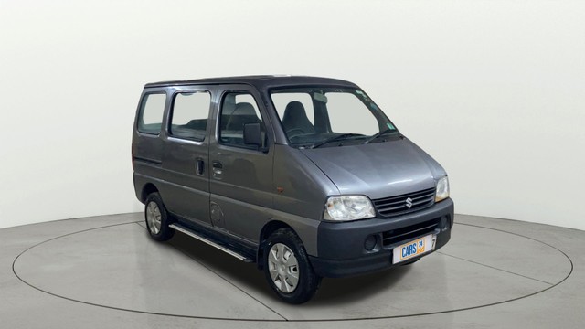 Second-hand 2017 Maruti Eeco CNG 5 Seater AC BSIV for sale in Surat-0