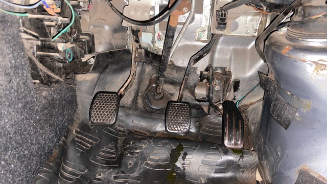 Second-hand 2017 Maruti Eeco CNG 5 Seater AC BSIV for sale in Surat-14