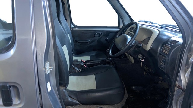 Second-hand 2017 Maruti Eeco CNG 5 Seater AC BSIV for sale in Surat-15