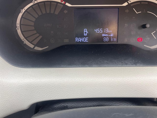 Second-hand 2022 Nissan Magnite XV Executive for sale in Noida-5