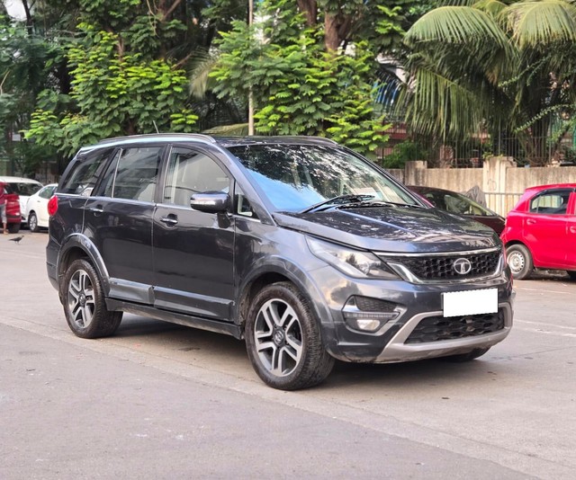 Second-hand 2017 Tata Hexa XTA for sale in Mumbai-5