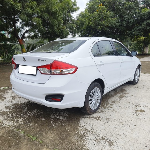 Second-hand 2017 Maruti Ciaz VXi Plus for sale in Mehsana-7