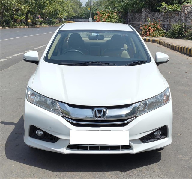 Second-hand 2016 Honda City i VTEC V for sale in New Delhi-4