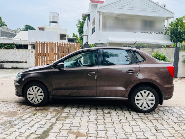 Second-hand 2016 Volkswagen Ameo 1.5 TDI Comfortline for sale in Vadodara-3