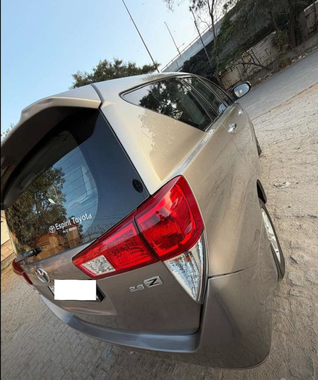 Second-hand 2016 Toyota Innova 2.5 G (Diesel) 7 Seater BS IV for sale in New Delhi-6