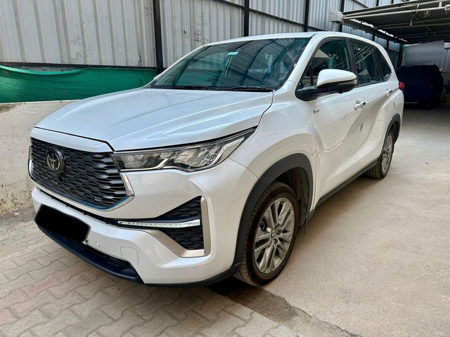 Second-hand 2025 Toyota Innova Hycross ZX(O) Hybrid for sale in Chennai-1