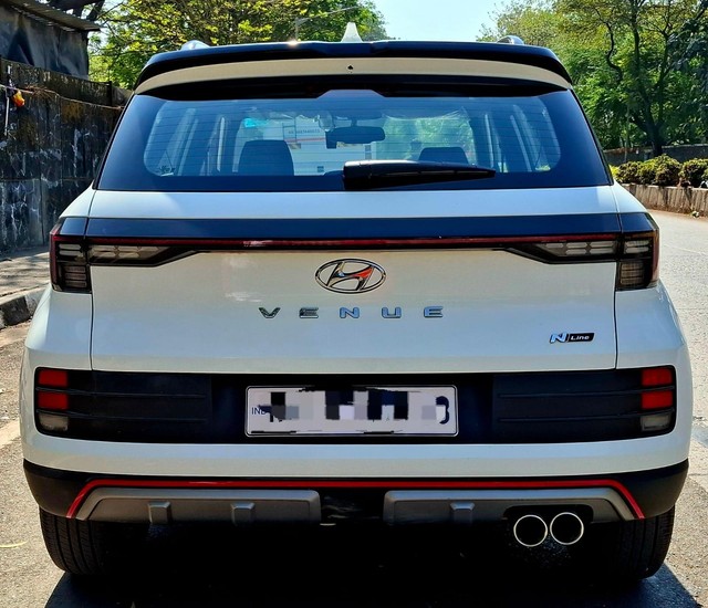 Hyundai Venue N Line N8 turbo DCT DT BSVI Second-hand 2023 Hyundai Venue N Line N8 turbo DCT DT BSVI for sale in Mumbai-2
