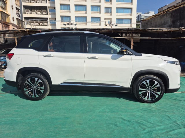 Second-hand 2021 MG Hector Plus Sharp DCT for sale in Mumbai-1