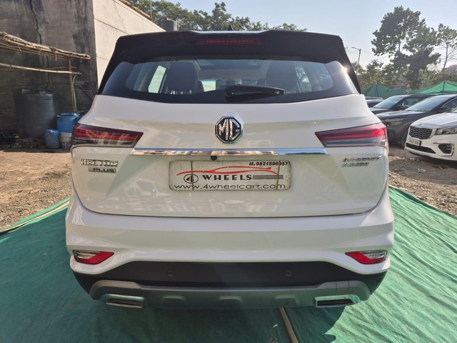 Second-hand 2021 MG Hector Plus Sharp DCT for sale in Mumbai-2