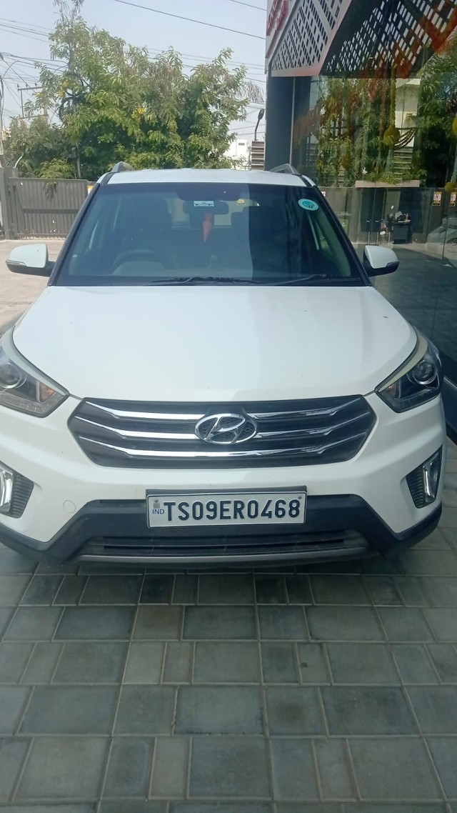 Second-hand 2017 Hyundai Creta 1.6 CRDi SX Plus for sale in Hyderabad-3