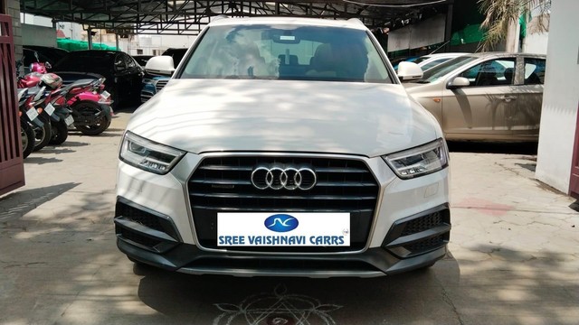 Second-hand 2018 Audi Q3 35 TDI Quattro Premium Plus for sale in Coimbatore-6