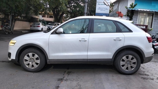 Second-hand 2015 Audi Q3 35 TDI Quattro Premium for sale in Coimbatore-4