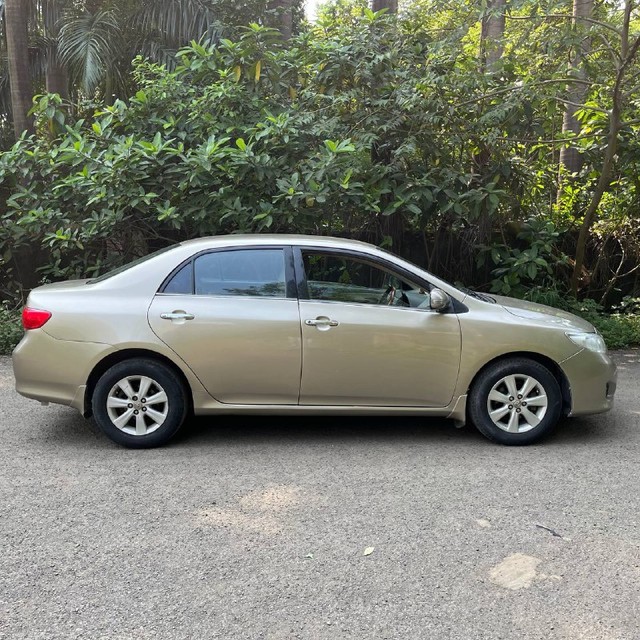 Toyota Corolla Altis G Second-hand 2011 Toyota Corolla Altis G for sale in Mumbai-1