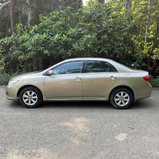 Toyota Corolla Altis G Second-hand 2011 Toyota Corolla Altis G for sale in Mumbai-3