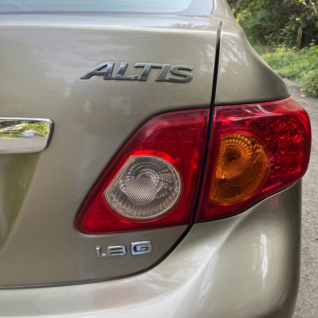 Toyota Corolla Altis G Second-hand 2011 Toyota Corolla Altis G for sale in Mumbai-6