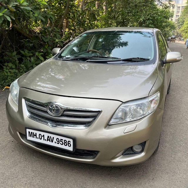 Toyota Corolla Altis G Second-hand 2011 Toyota Corolla Altis G for sale in Mumbai-4