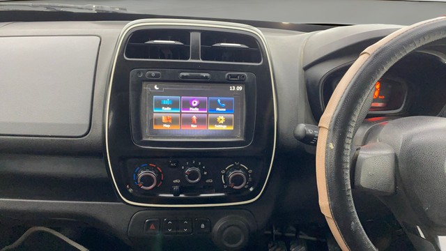 Second-hand 2017 Renault KWID 1.0 RXT 02 Anniversary Edition for sale in Ahmedabad-22