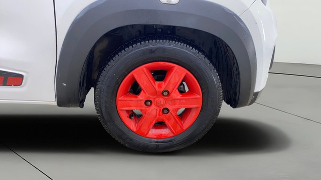 Second-hand 2017 Renault KWID 1.0 RXT 02 Anniversary Edition for sale in Ahmedabad-23