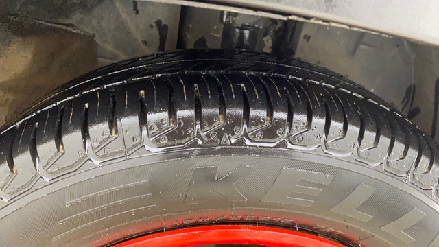 Second-hand 2017 Renault KWID 1.0 RXT 02 Anniversary Edition for sale in Ahmedabad-28