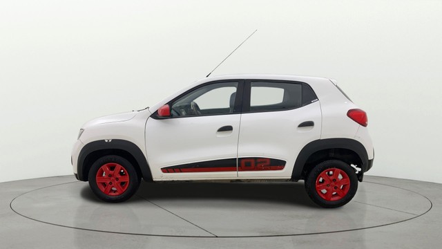 Second-hand 2017 Renault KWID 1.0 RXT 02 Anniversary Edition for sale in Ahmedabad-5