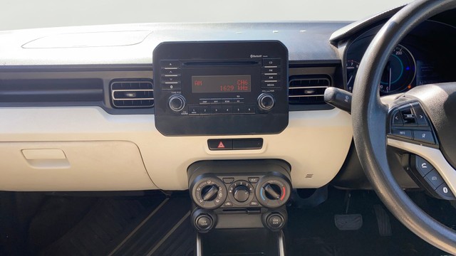 Second-hand 2018 Maruti Suzuki Ignis 1.2 AMT Delta BSIV for sale in Ahmedabad-2