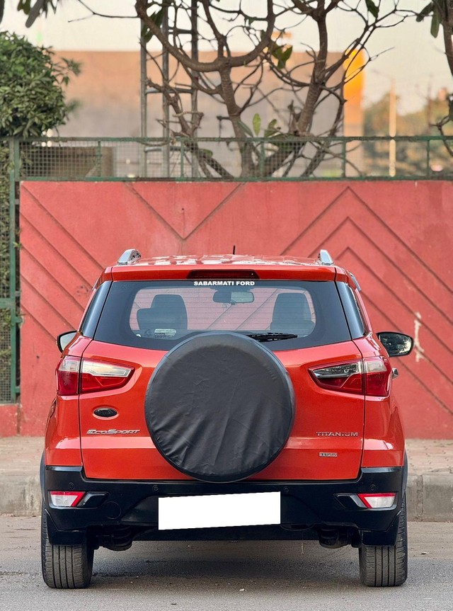 Second-hand 2014 Ford Ecosport 1.5 DV5 MT Titanium for sale in Surat-2