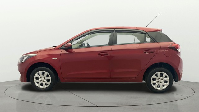 Second-hand 2016 Hyundai i20 Magna 1.2 for sale in Kochi-16
