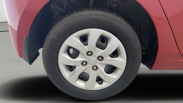 Second-hand 2016 Hyundai i20 Magna 1.2 for sale in Kochi-27